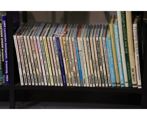 Shelf of mixed Ian Allen published railway books. P&amp;P Group 3 (£25+VAT for the first lot and £5+VAT for subsequent lots) 