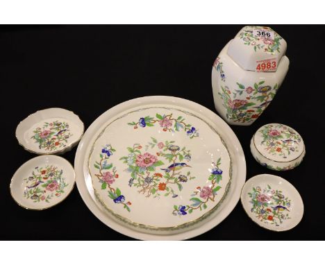 Seven Aynsley items in the Pembroke pattern. P&P Group 3 (£25+VAT for the first lot and £5+VAT for subsequent lots)Condition 