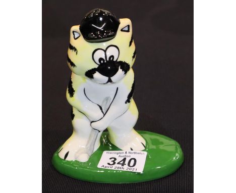 Lorna Bailey Golfing cat, H: 15 cm. P&P Group 1 (£14+VAT for the first lot and £1+VAT for subsequent lots)Condition Report: N