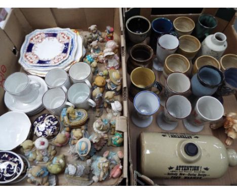 A mixed lot, comprising ceramics to include Wedgwood, Poole, studio pottery and similar and a quantity of Cherished Teddies a