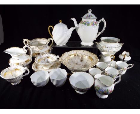 A selection of ceramic tableware comprising Coalport 'Maytime' pattern, other Coalport and Davenport (qty)