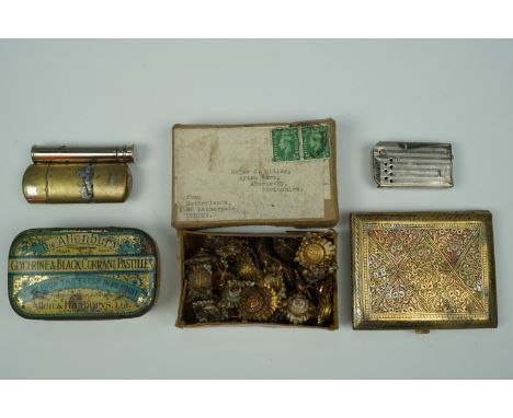 Sundry collectors' items including a quantity of British army rank insignia and medal ribbon bars, a brass "Tommy" cigarette 