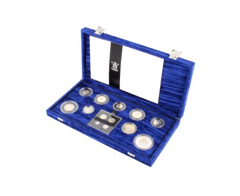 2000 silver collection. Consisting of thirteen coins.