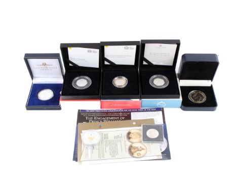 A group of seven modern coins. Including 2020 silver Piedfort proof £2 coin, two silver proof 50p coins dated 2020 & 2022, on