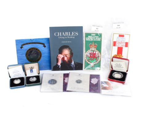 A collection of assorted modern coins. Including 1992 - 93 Piedfort silver proof 50 pence, 1990 Piedfort silver proof 5 pence