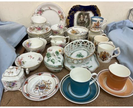 An Herend porcelain hearty shaped box and cover together with a matching chestnut basket and twin handled tray, a Royal Crown