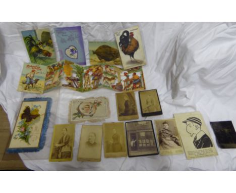 Raphael Tuck 'Panorama' series, Robinson Crusoe with story and cut-outs, eight small portrait cards, greetings cards, etc.