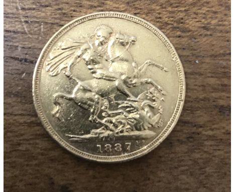 Queen Victoria Gold Sovereign from Victoria's Jubilee year of 1887, featuring the traditional George and Dragon design.The Ju