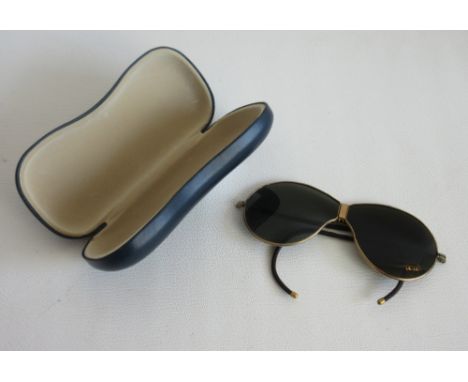 Pair of WWII USAAF D-1 aviator sunglasses in a vintage leather glasses caseSHIPPING £28.00 PLUS VAT (UK ONLY)