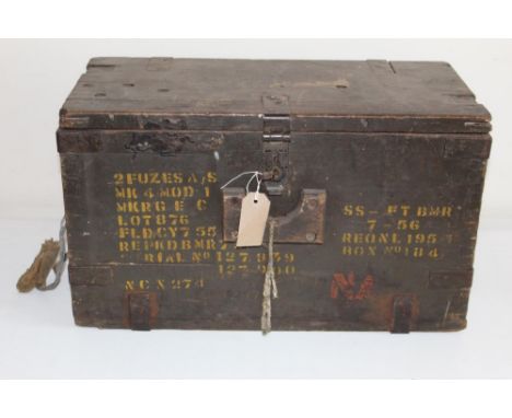W142 Mk N2/1 wooden ammunition crate (53 x 30 x 26cm) and a military-issue gas stove, A/F (2)POA  https://www.bradleys.ltd/qu