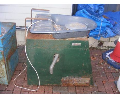 A Wenger pottery wheel. THIS ITEM WAS PREVIOUSLY LOCATED OUTSIDE AND IS NOT ELECTRICALLY SAFE - FOR SPARES OR REPAIR ONLY 