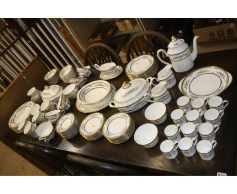 A comprehensive Minton 'Asquith' tea, coffee and dinner service
