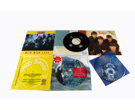 12" Singles, approximately one hundred and thirty 12" singles including Picture discs with artists including Right Said Fred 
