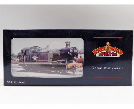 A boxed Bachmann OO gauge engine 32-080 Class 56XX Tank 560l BR Lined Green L/Crest