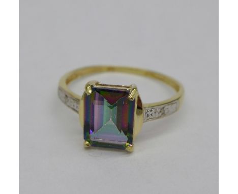 A 9ct gold, mystic topaz and diamond ring, weight 1.5g, size O