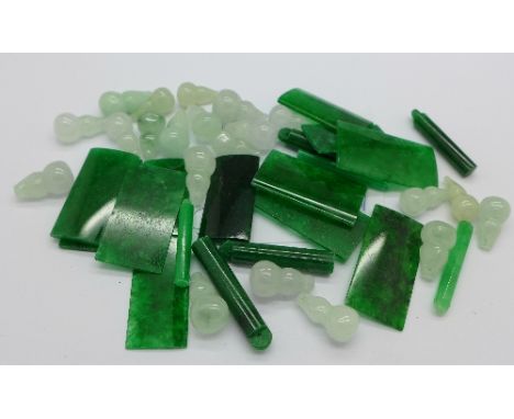 A collection of jade, etc.