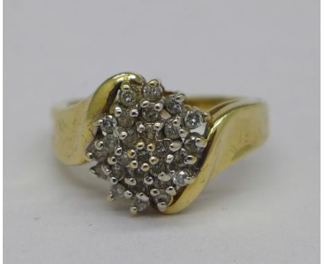 A 9ct gold and diamond ring, weight 3.4g, size M