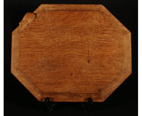 Robert 'Mouseman' Thompson of Kilburn oak octagonal cheese board bearing mouse signature with adze top, 30cm x 26cm