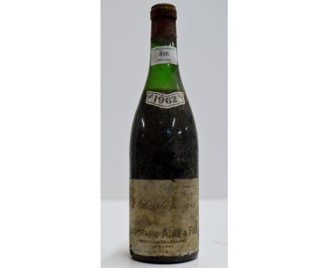 A VINTAGE BOTTLE OF CLOSDE VOUGEOT 1962 BOUCHARD AINE &amp; FILS FRENCH WINE