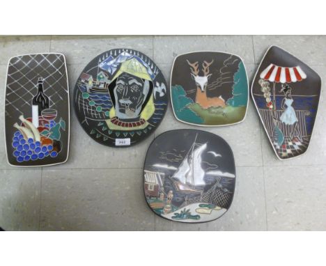 Five Vintage Arnold Wiigs Fabrikker Norwegian pottery decorative picture plates  various sizes       OS5