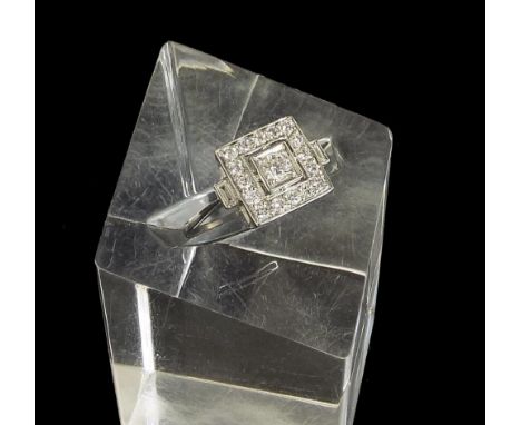 Art Deco style 18ct square diamond cluster ring, 0.50ct approx, SI1-2, colour K-L, 14.5mm x 11mm, ring size O/P