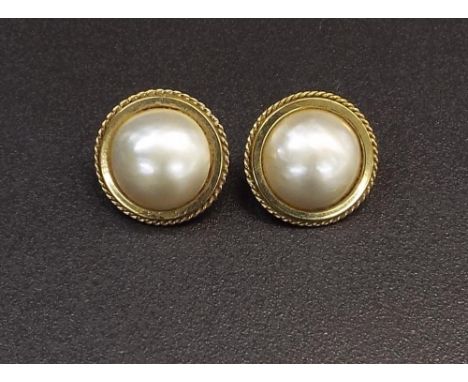 Pair of 9ct Mabe pearl earrings, 20mm diameter