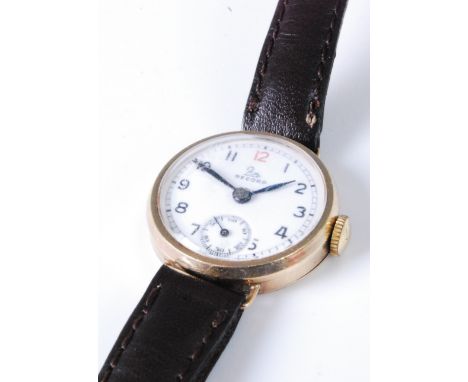 A lady's Record 9ct gold cased manual wind wristwatch, having signed white enamel dial with subsidiary seconds dial, dia. 2.4