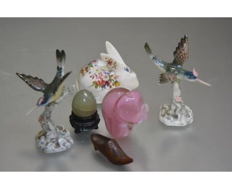 Vista Alegre, a pair of 1960s/70s exotic porcelain models of birds, decorated with polychrome enamels (h.11cm), a glass eleph