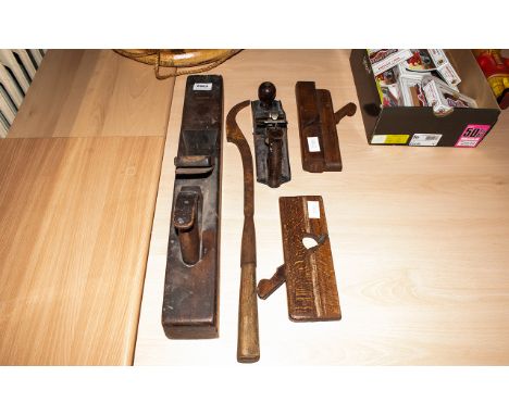 Collection Of Tools To Include A Record Plane, A Large Plane, 2 Small Planes & Mortise Lock Chisel