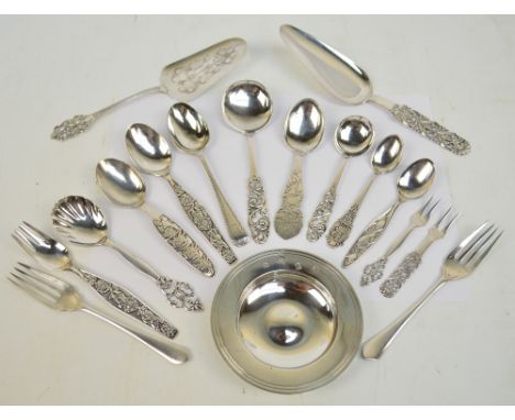 An Elizabeth II hallmarked silver small circular alms dish, William Comyns & Sons, London 1972, a George V hallmarked silver 