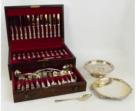 A cased electroplated King's pattern twelve setting canteen of cutlery comprising dinner knives, dessert knives, dinner forks