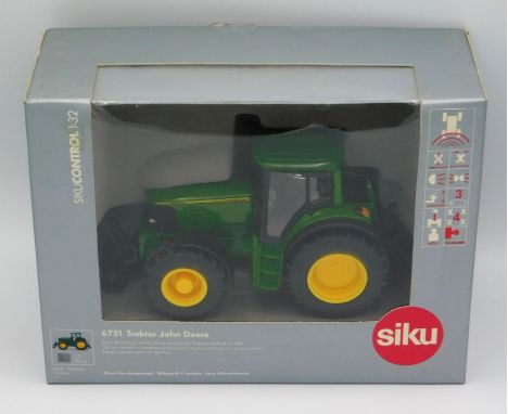 A boxed Siku Control 6751, John Deere tractor, scale 1:32