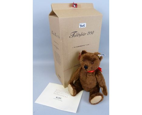 A Steiff limited edition Teddy Bear 1950, club edition 2001/2, 35cm high, boxed with certificate