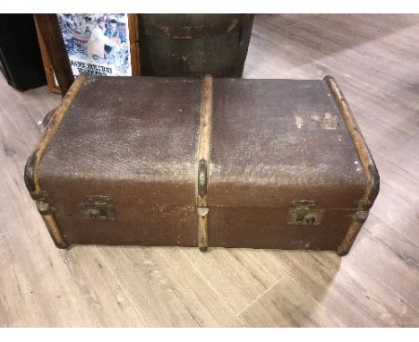VINTAGE BOUND CANVAS TRUNK