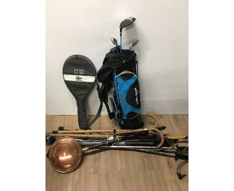 1 BUNDLE OF GOLF CLUBS WALKING STICK AND JUNIOR GOLD BAG ETC