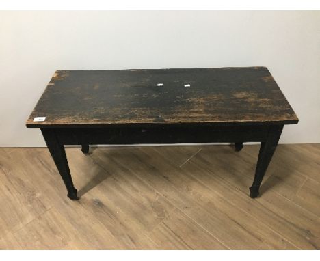 VINTAGE DUET MUSIC STOOL