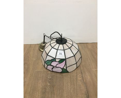 TIFFANY STYLE LAMP SHADE