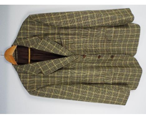 Gardeur - A men's Gardeur brown check single breasted, unvented, three button lambswool jacket. The jacket has size label of 