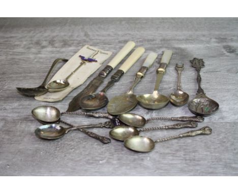 Five late Victorian silver coffee spoons, barley twist stems and Kings Pattern terminals, makers William Devenport, Birmingha