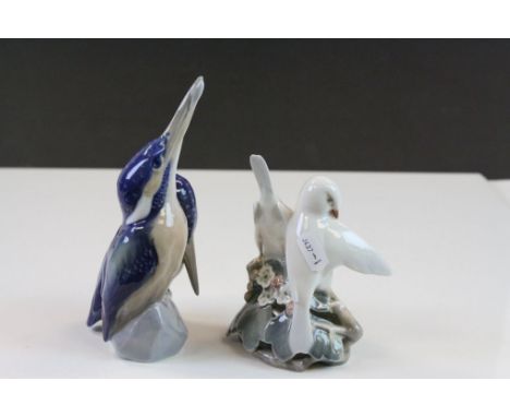 Royal Copenhagen ceramic model of a pair of Kingfishers, numbered 1769 and another of a pair of Doves, numbered 402