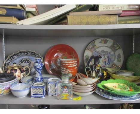 Kutani rice bowls, mixed oriental china, a Burslem teapot, Carltonware and other items 