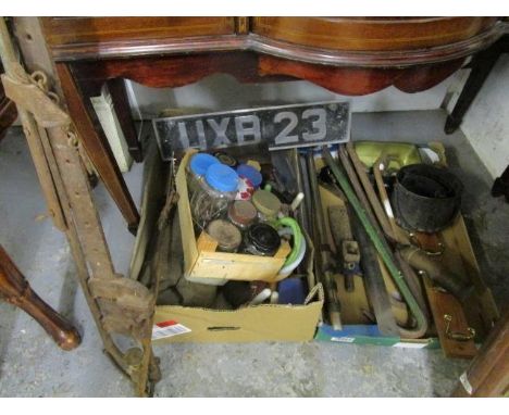 A quantity of vintage tools to include a vintage car number plate, glue pots etc 