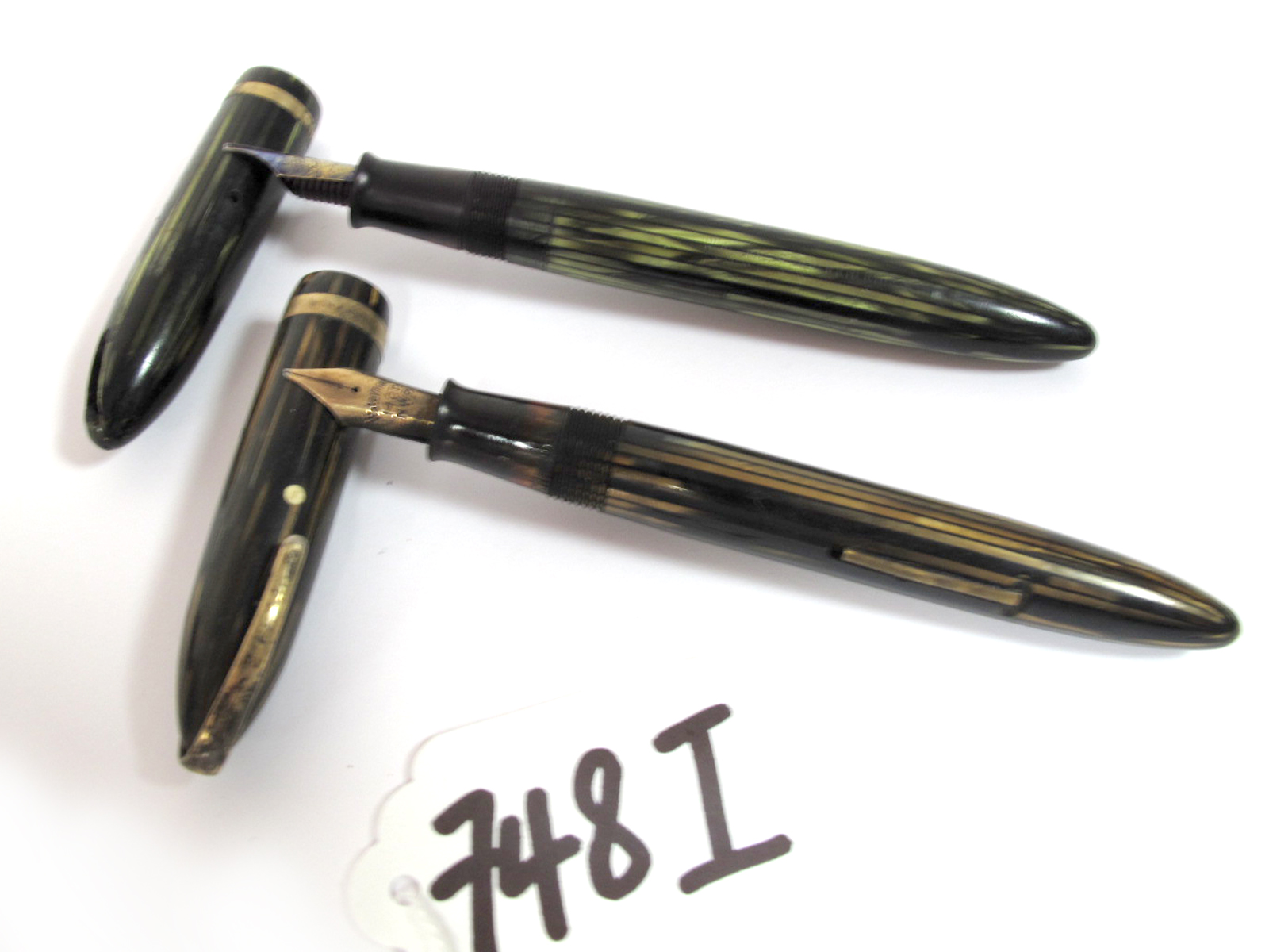 Fountain Pens W.A. Sheaffer Pen Co Fort Madison, Iowa USA 500, in