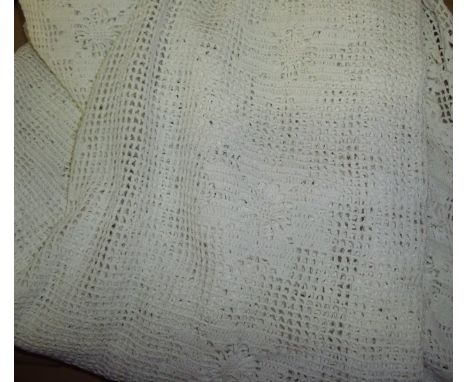 Lace work and crocheted table cloth size approx. 210cm x 200cm