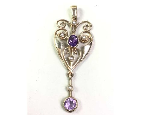HEART SHAPED PENDANT, NINE CARAT GOLD set with amethystQty: 2g