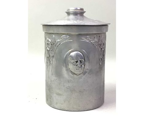 COLLECTION OF VINTAGE TINS, including a Tam O' Shanter tobacco tin, a French Poudre Satine tin, a tea tin and further, along 