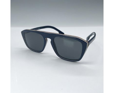 Crafted from lightweight yet durable acetate, these distinctive frames feature rims that extend slightly outward for a unique