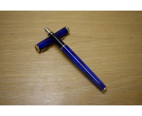 A Waterman Preface converter fill fountain pen in Blue having Waterman Paris 18K 750 nib