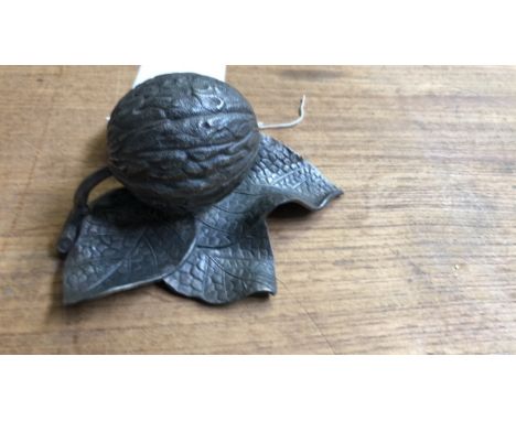  Sale Item:    E P INKWELL   Vat Status:   No Vat   Buyers Premium:  This lot is subject to a Buyers Premium of 15% + Vat @ 2