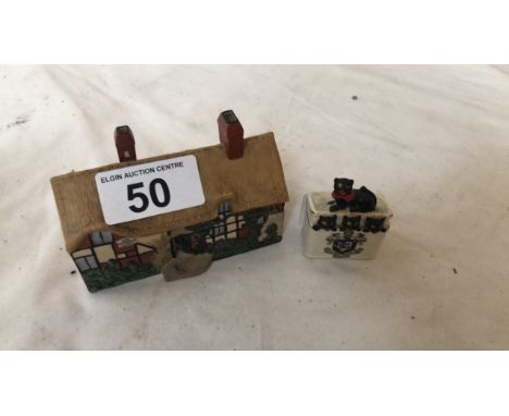  Sale Item:    GOSS COTTAGE &amp; ARCADIAN CAT BASKET ORNAMENT  Vat Status:   No Vat   Buyers Premium:  This lot is subject t